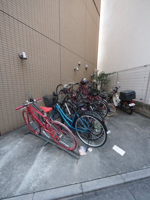 AXAS新宿TowersEast【おとり物件なし】#学生・社会人にオススメ！初期費用分割払いOK！のその他共用部分|駐輪場