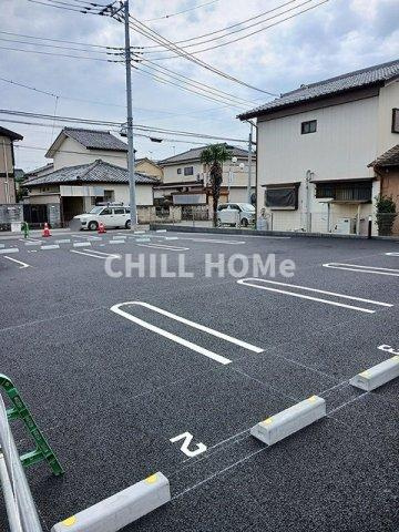 パーチェムの駐車場|当社、チルホームのHPもご覧ください(^^)/物件情報多数♪