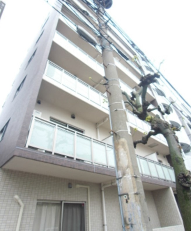 リブリ・T Eastの外観
