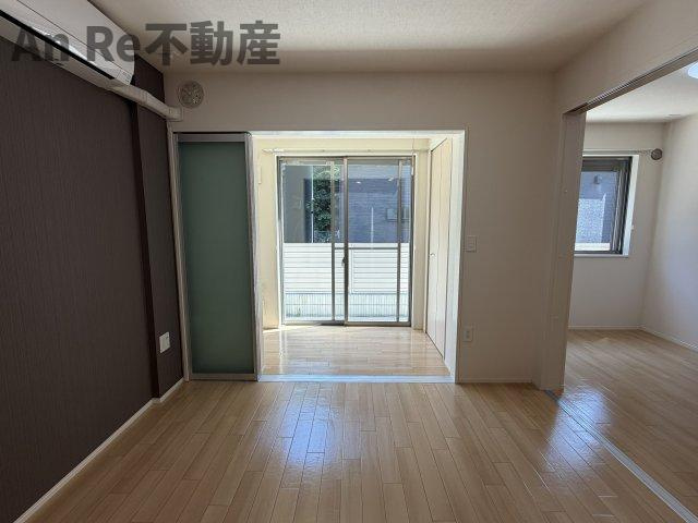 コンプレットの居間・リビング