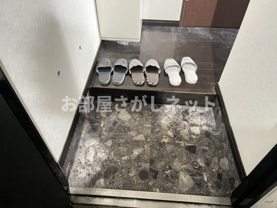 ベルテFの玄関