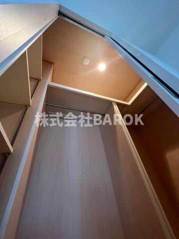 福岡市中央区高砂２丁目の賃貸マンションの収納