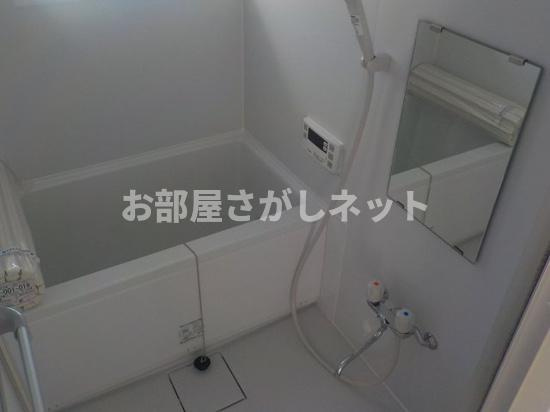 横山マンションの浴室