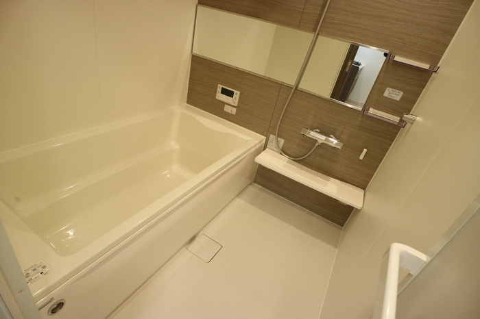 D-ROOM江井島の浴室