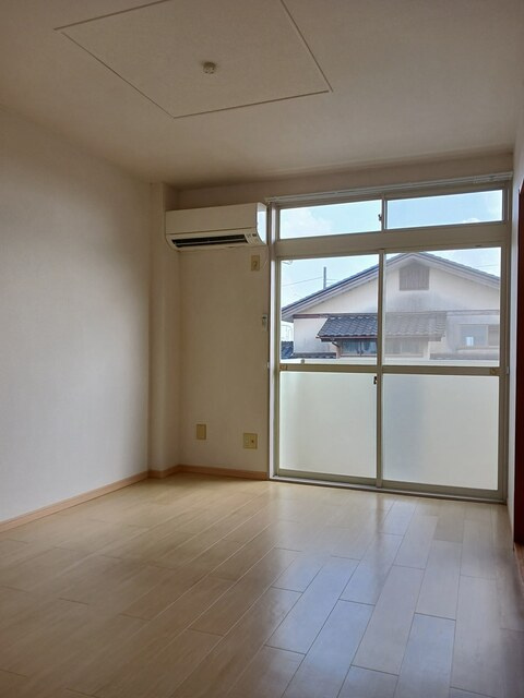 コー・メー・ハイムの居間・リビング|居室・リビング