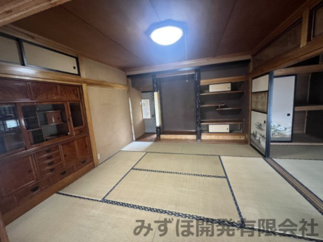 山形市下東山4143の和室|9/7　１階　玄関近く左側の和室です