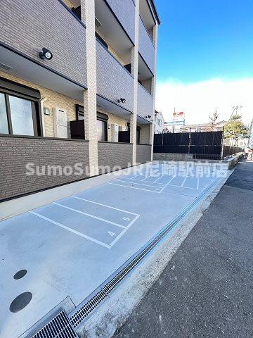 H-maison御幣島Ⅱの駐車場|駐車場に車を止められます