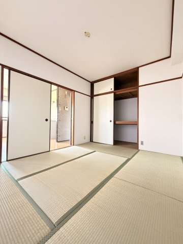 フラット灘南