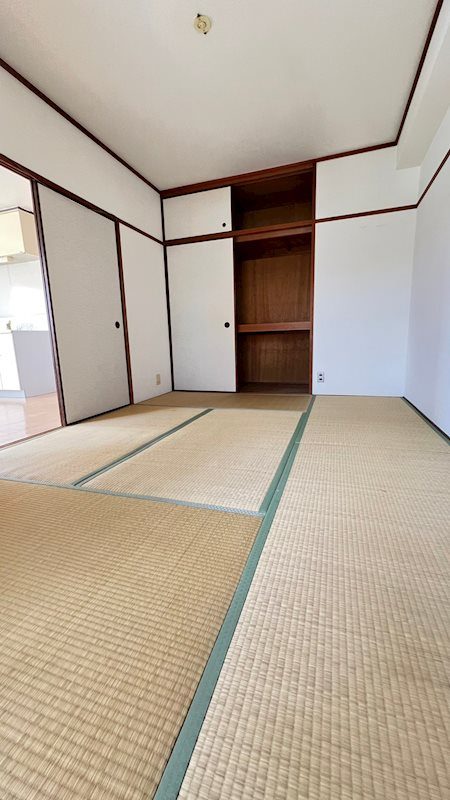 フラット灘南