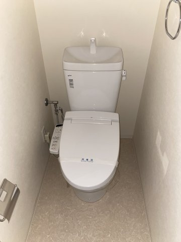 W-STYLE神戸Ⅱのトイレ|コンパクトで使いやすいトイレです