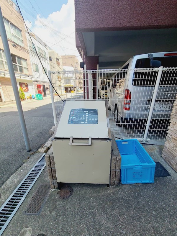 フラット34西宮の外観