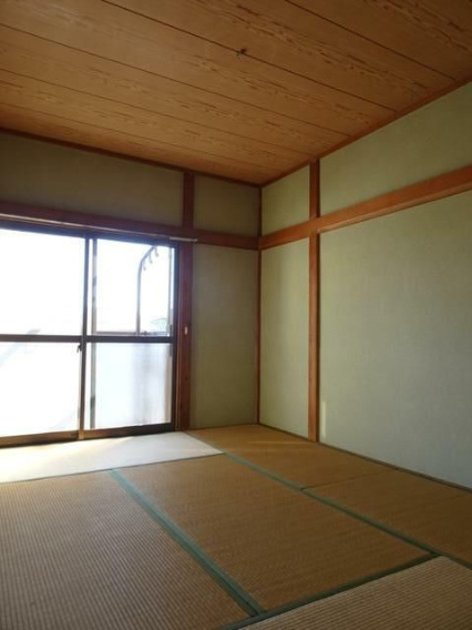 ローズハイツの寝室