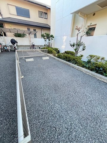 ヒルズ三番町の外観