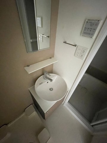 大阪市浪速区幸町３丁目の賃貸マンションの洗面所