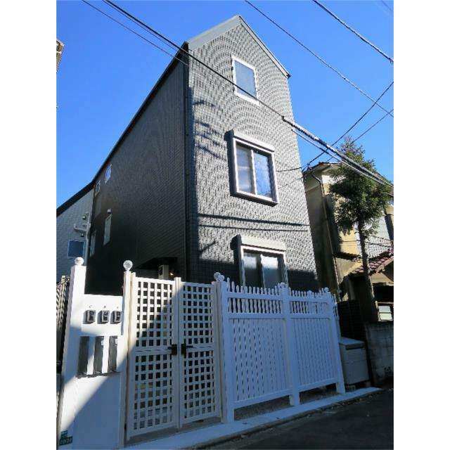 アジュール目黒本町の外観