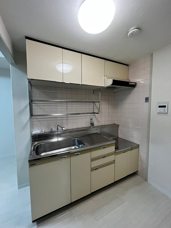 Home Builder Ebisuのキッチン