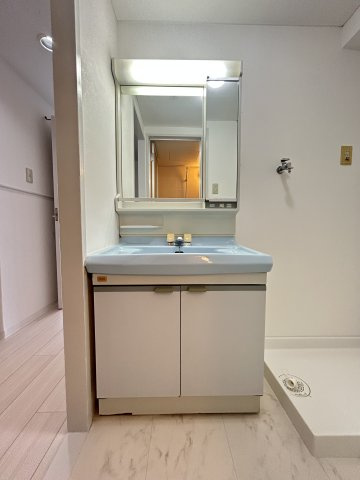 Home Builder Ebisuの洗面所