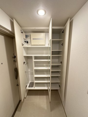 サンマイン北浜の収納