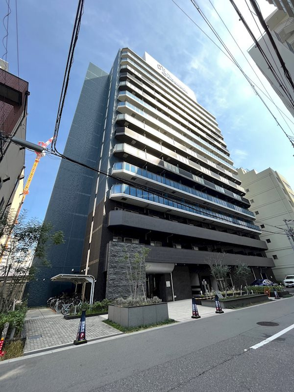 プレサンス難波クチュールの外観