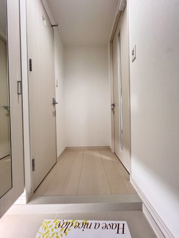 サンヒルズ大橋駅前の玄関