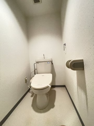 ヴィラ・セゾン甲南のトイレ