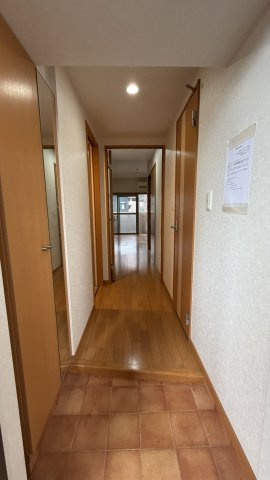 レジディア博多東の玄関
