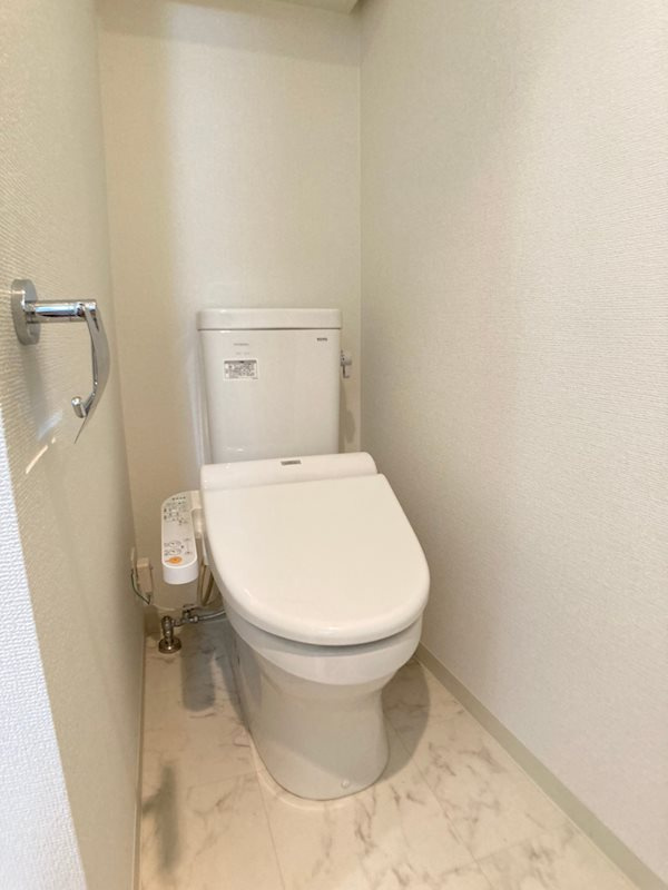 ラシュレエグゼ難波南のトイレ