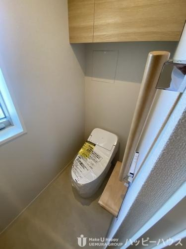 福岡市南区曰佐５丁目のアパートのトイレ|物件の画像8