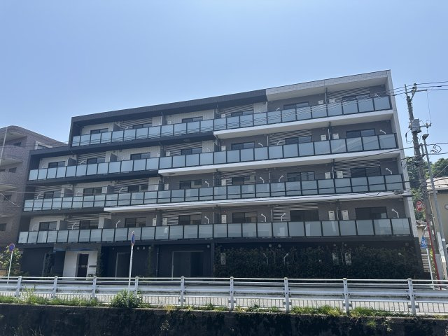 川崎市多摩区宿河原６丁目の賃貸マンションの外観