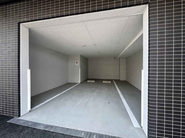 川崎市多摩区宿河原６丁目の賃貸マンションの駐車場