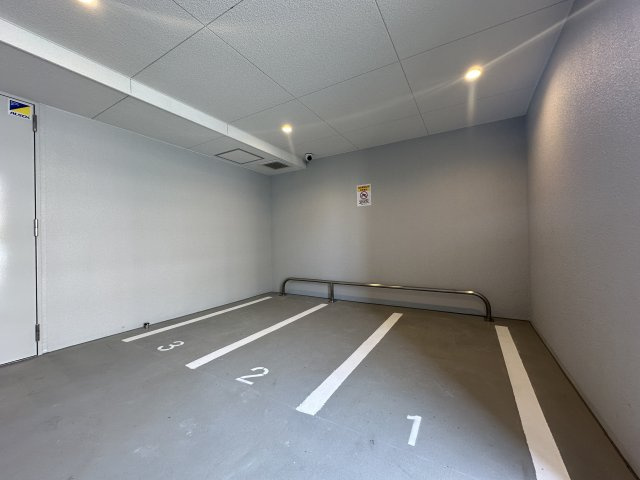 川崎市多摩区宿河原６丁目の賃貸マンションのその他|バイク置場