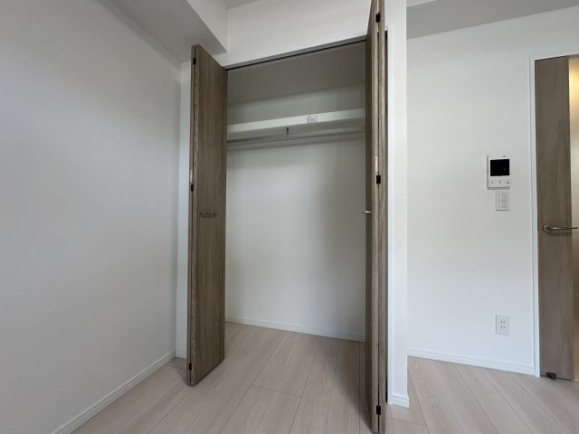 川崎市多摩区宿河原６丁目の賃貸マンションの収納