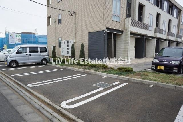 コズカ　アロッジオの駐車場