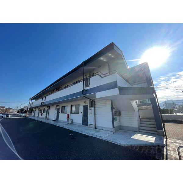 福岡市西区横浜３丁目のハイツの外観