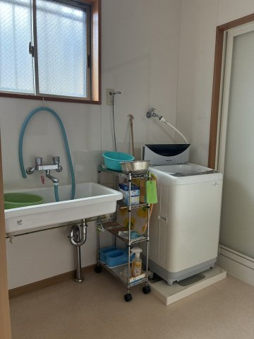 西本町１丁目　中古戸建の洗面所