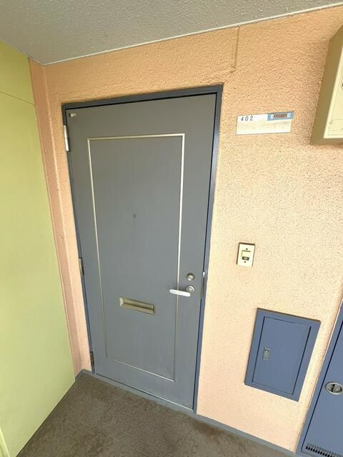 Ｈｏｕｓｅｋｕｌ　ＩＲの玄関