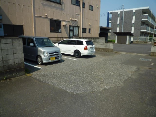 【駐車場】 | ゆはらストアーテナント