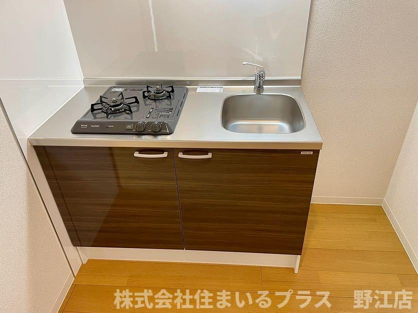 ヴィラナリー放出のキッチン