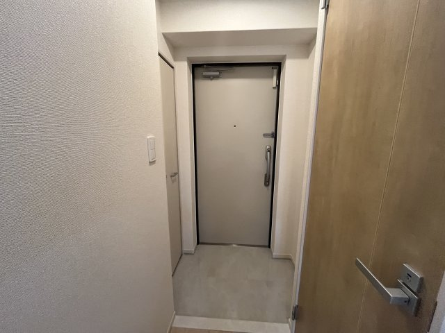 オリエントレジデンス門真殿島町の玄関|写真は、他部屋の同間取りです（現況優先）