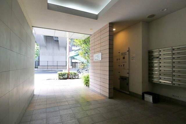 ＲＡＳＩＳ　大山‐山手通りのエントランス