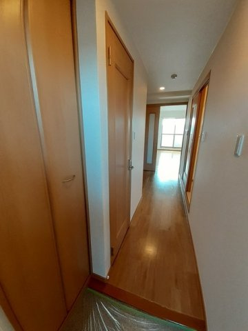ハーベスト下中野の玄関