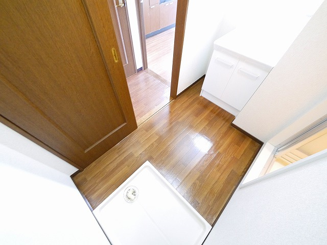 バーベナ光台D棟の洗面所|忙しい朝には欠かせない洗面所です