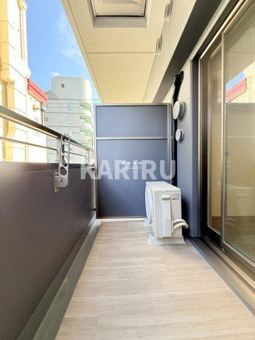 プレリス北巽駅前ラバルスのバルコニー