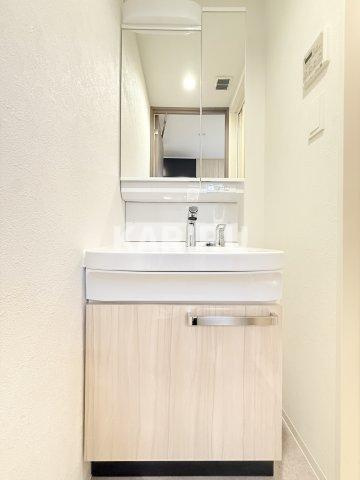 プレリス北巽駅前ラバルスの洗面所