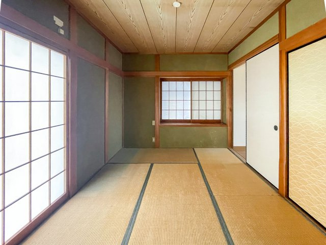 鈴鹿市稲生塩屋3丁目の和室