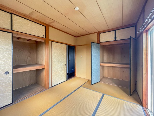 鈴鹿市稲生塩屋3丁目の和室