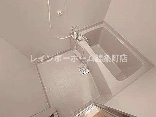 クローバー1番館の浴室