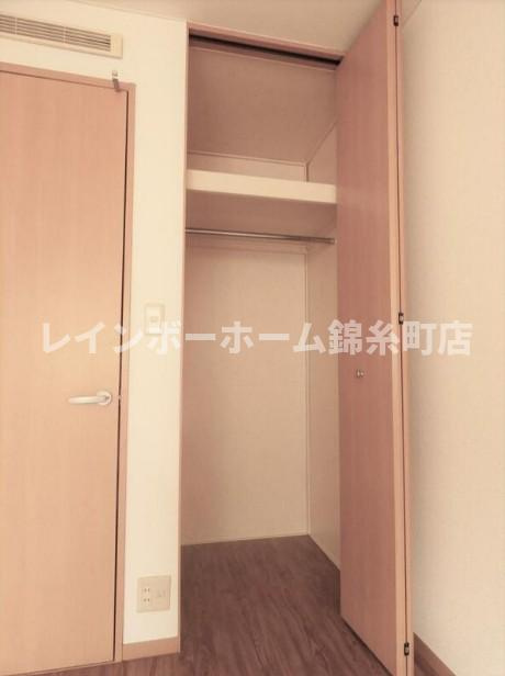 クローバー1番館の収納