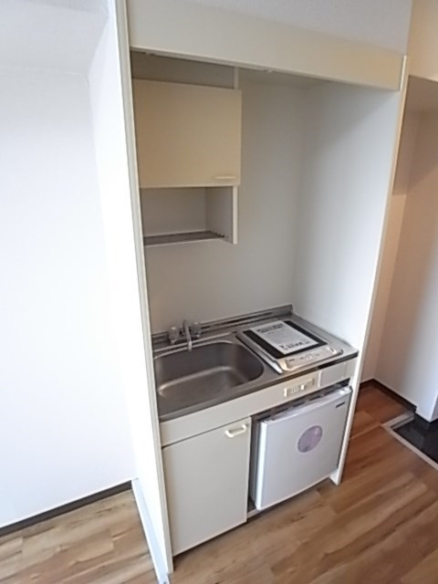プリエール名神尼崎のキッチン