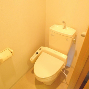 プールトゥジュールのトイレ|コンパクトで使いやすいトイレです
